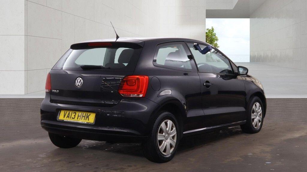 Volkswagen Polo 2013 - Cars