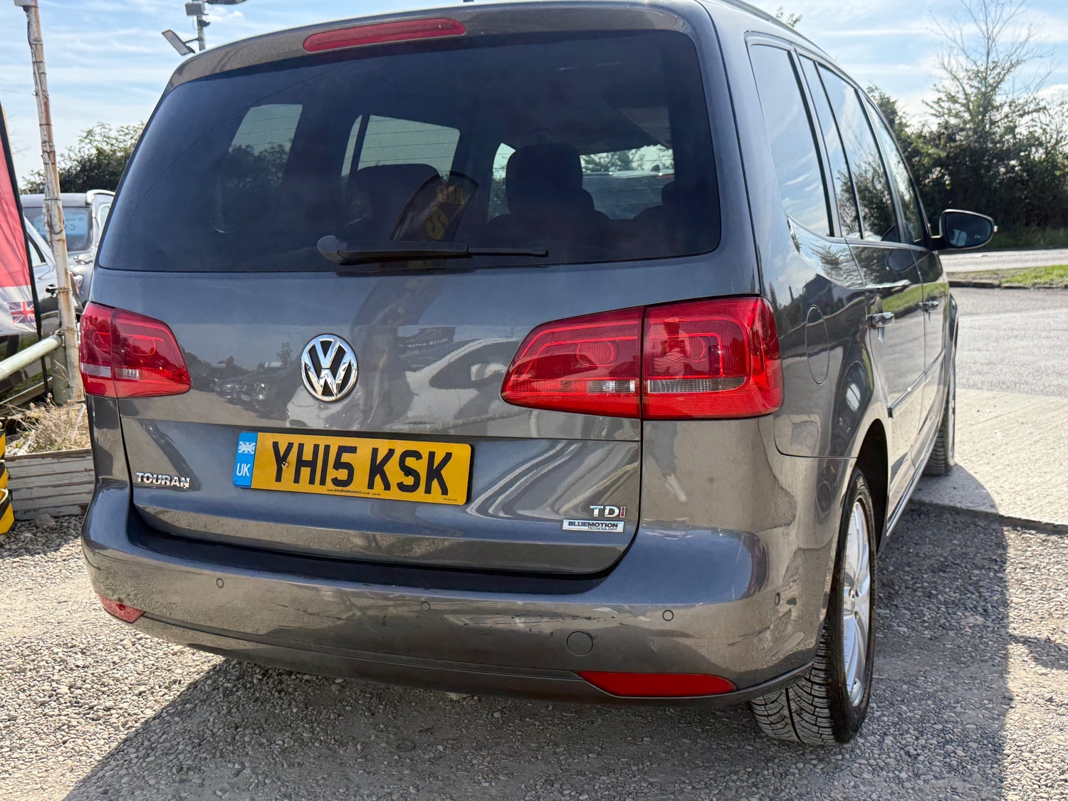 [ berth ]Volkswagen Touran