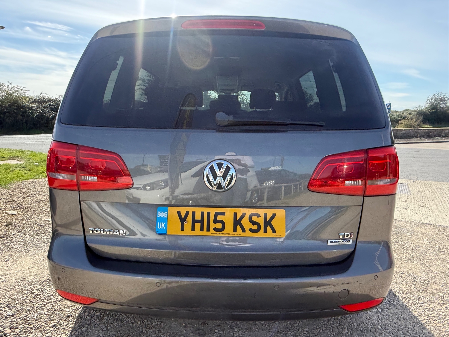 Volkswagen Touran 2015 - Cars in Burford