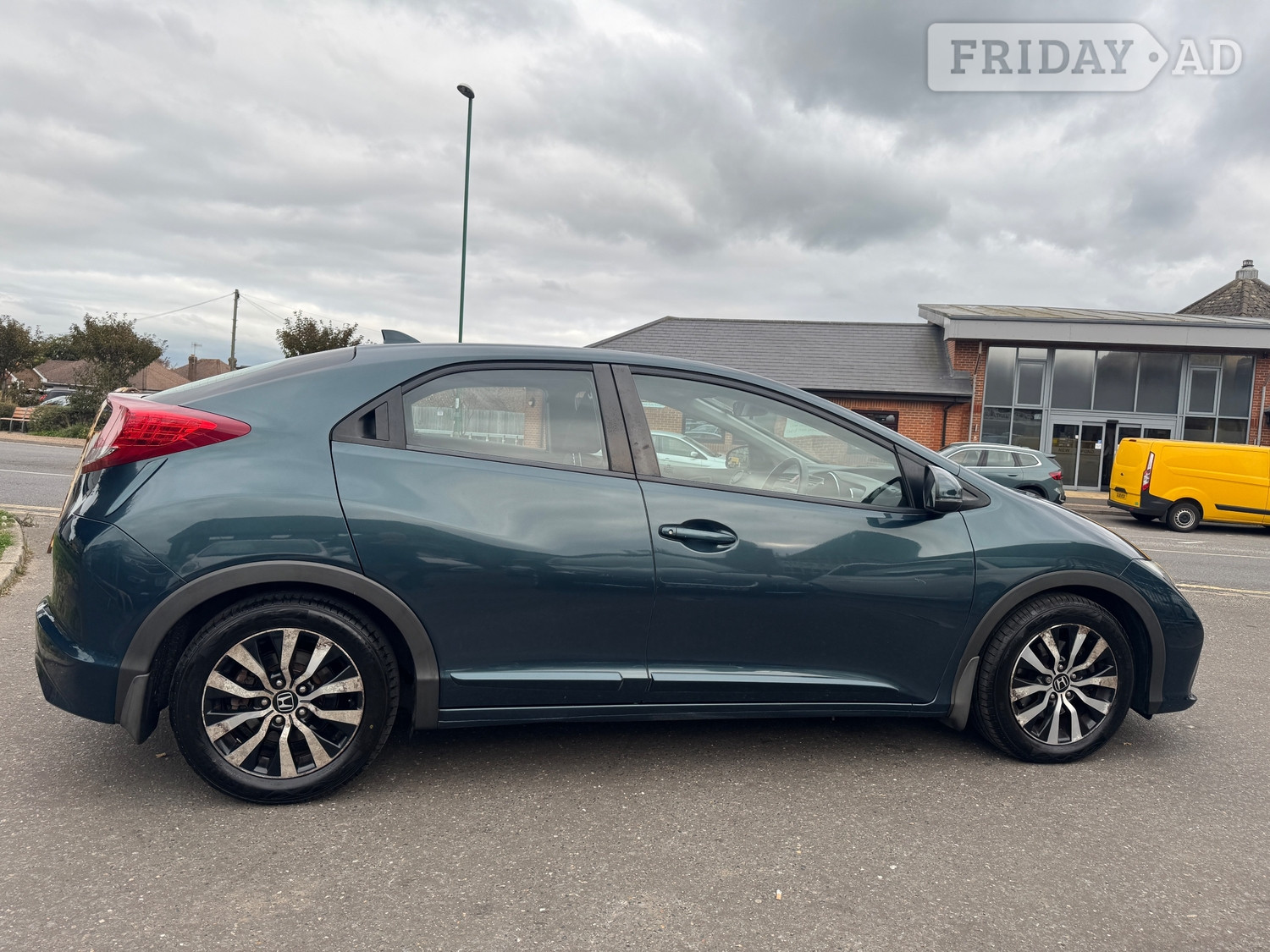 Honda Civic 2013 - Cars