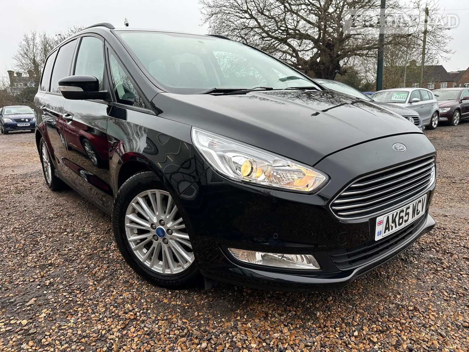 Ford Galaxy 2015 - Cars