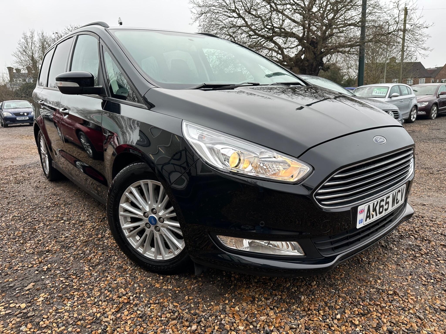 Ford Galaxy 2015 - Cars