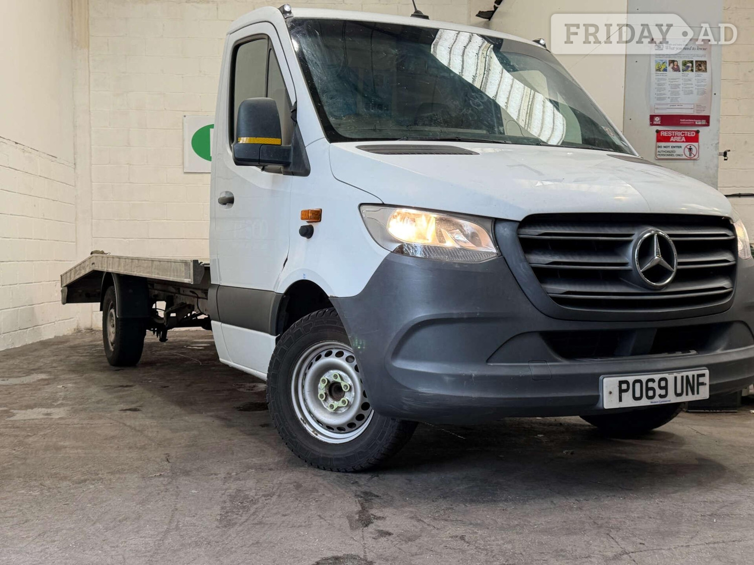 [ berth ]Mercedes-Benz Sprinter