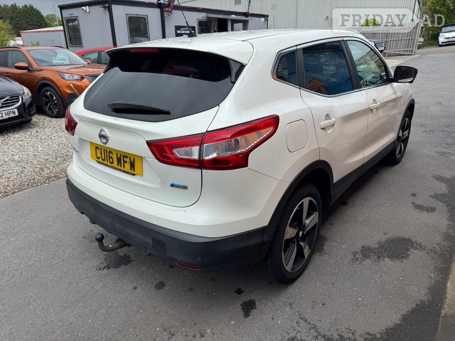 Nissan Qashqai 2016 - Cars in Paignton