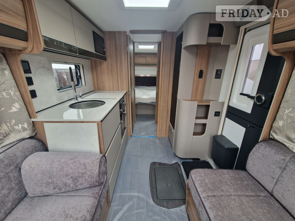 Bailey Unicorn Deluxe Cabrera 2026 - Motorhomes & Caravans