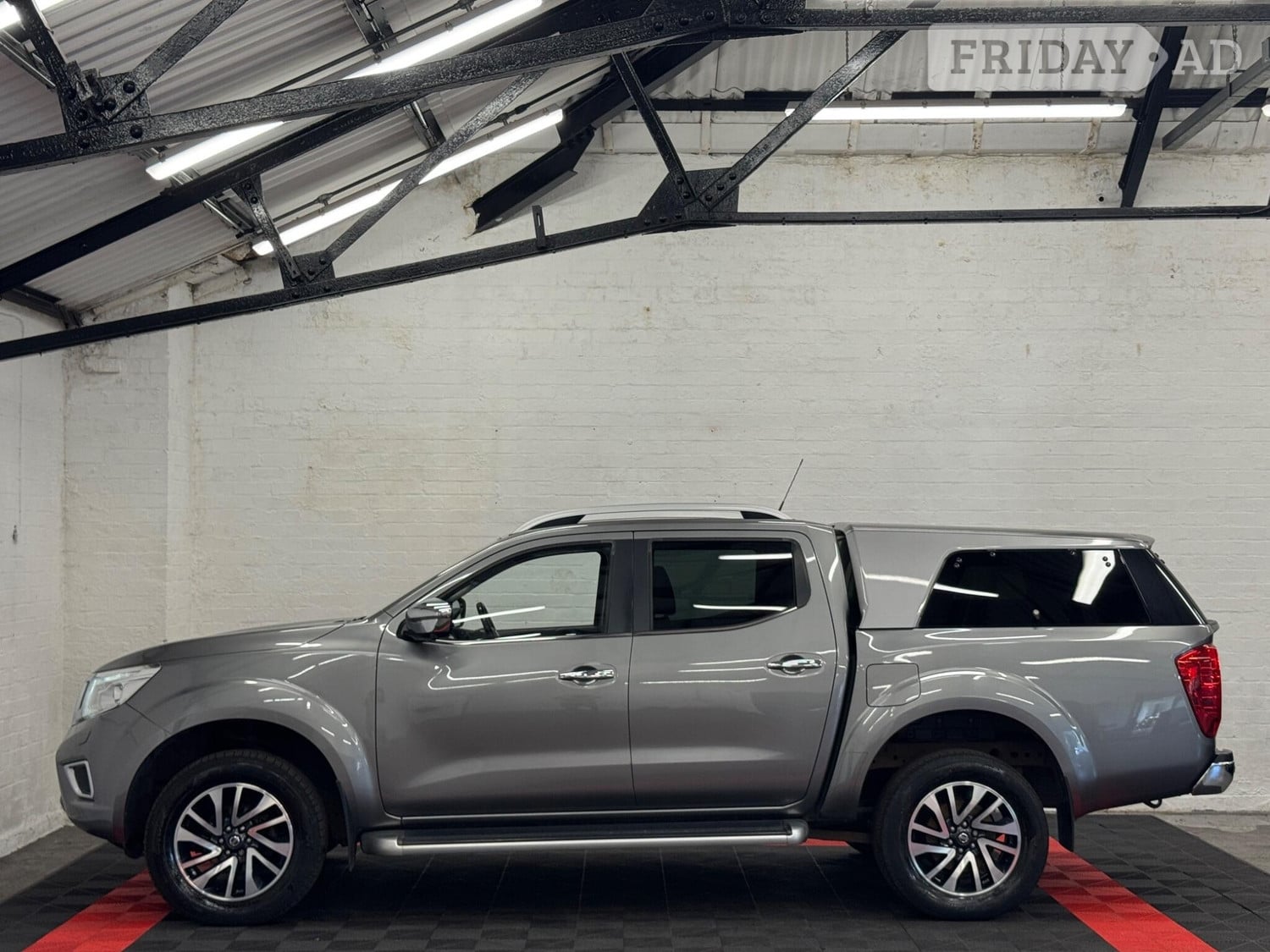 [ berth ]Nissan Navara