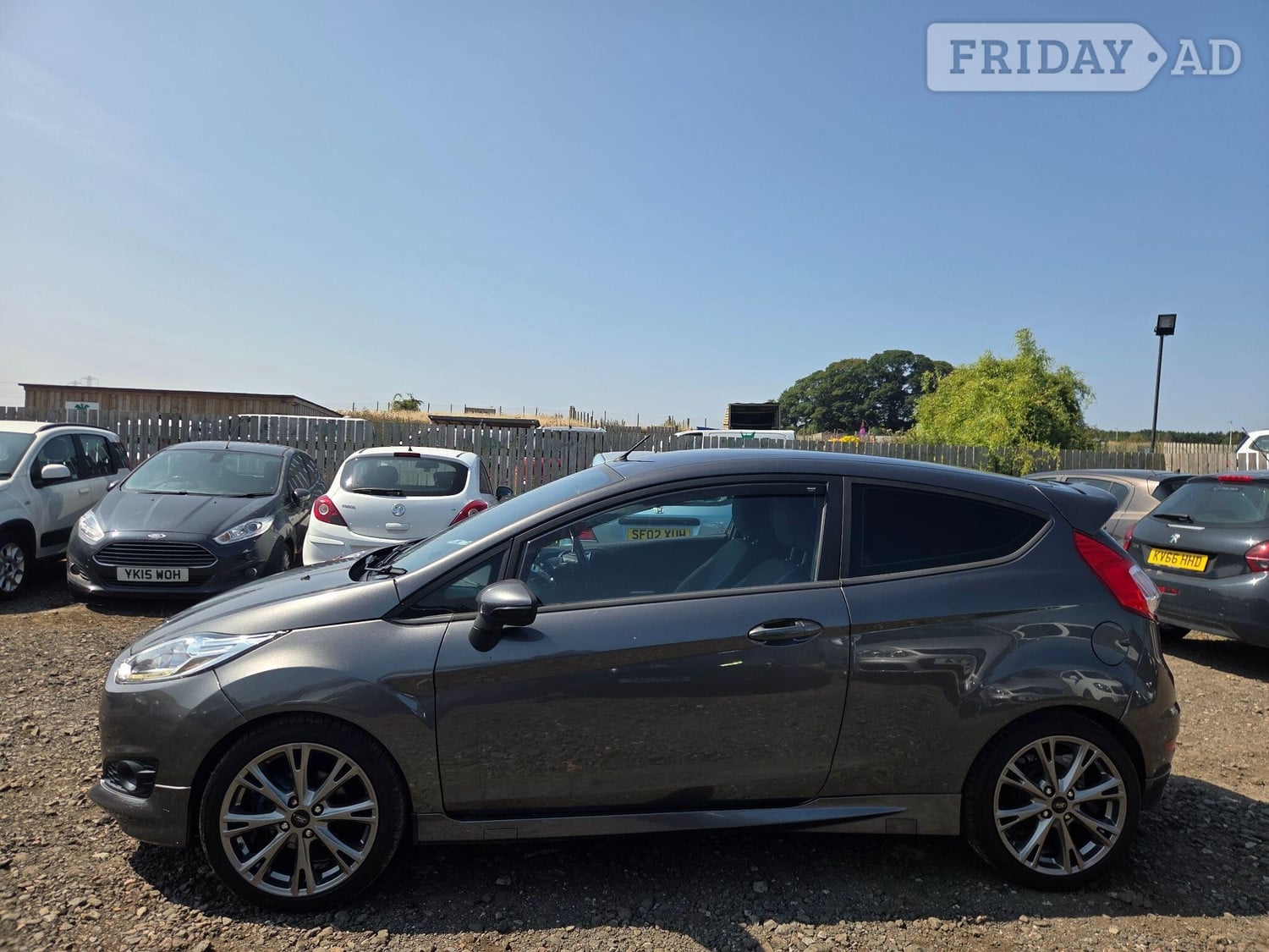 Ford Fiesta 2017 - Cars in Dalkeith