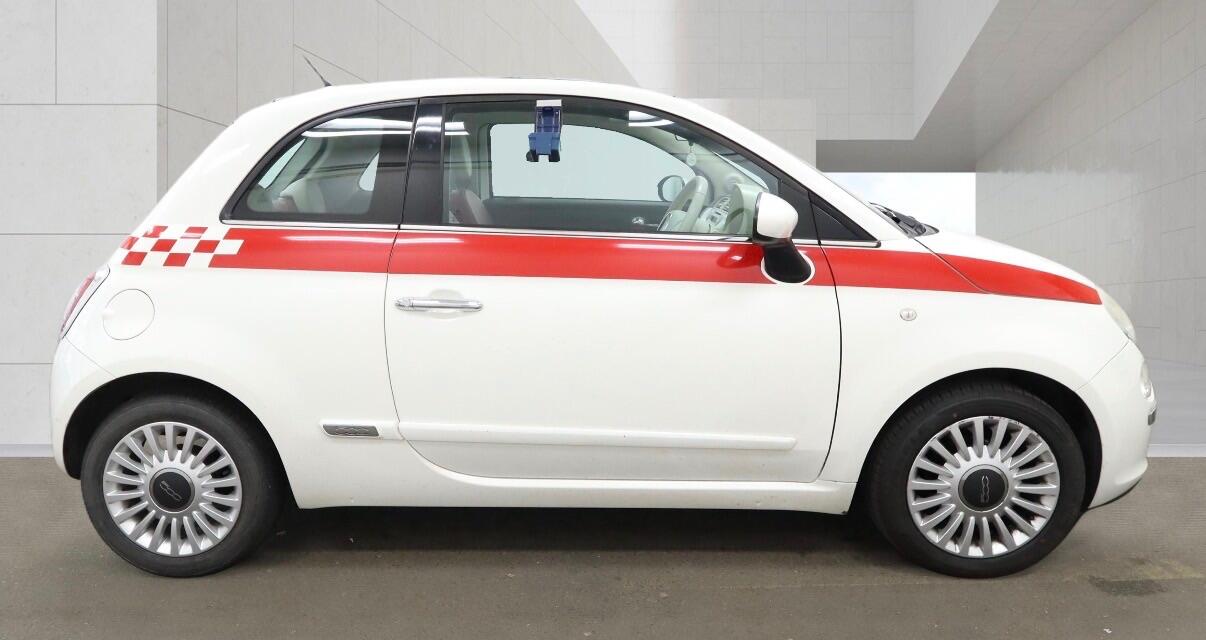 Fiat 500 2011 - Cars