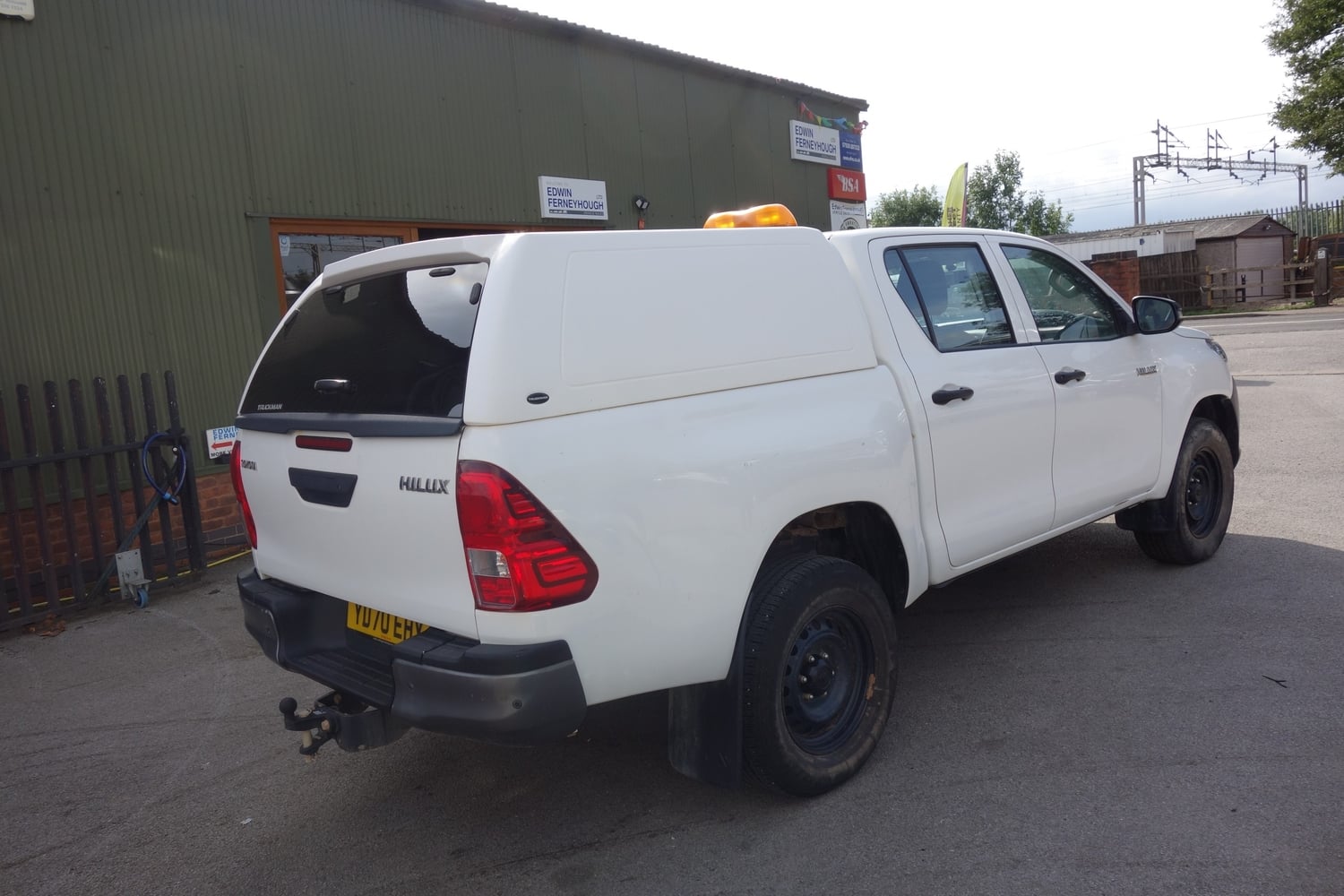 [ berth ]Toyota Hilux