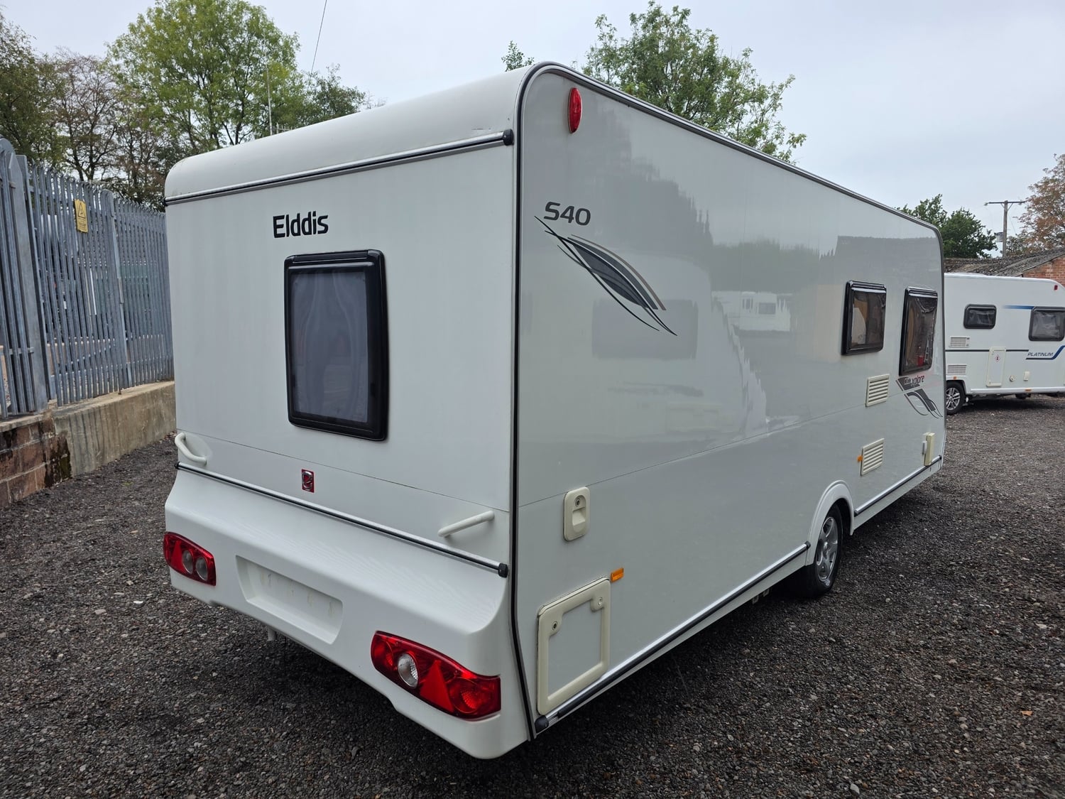 [ berth ]Elddis Xplore
