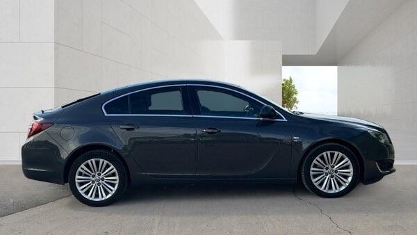 Vauxhall Insignia 2013 - Cars