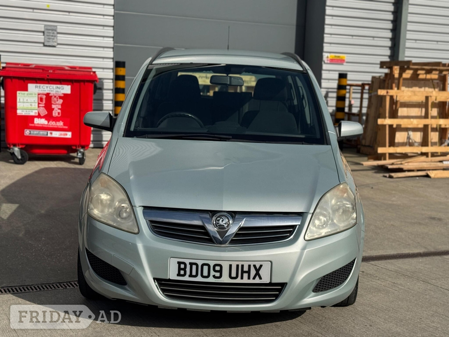 [ berth ]Vauxhall Zafira