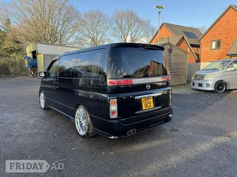 Nissan Elgrand 2007 - Cars
