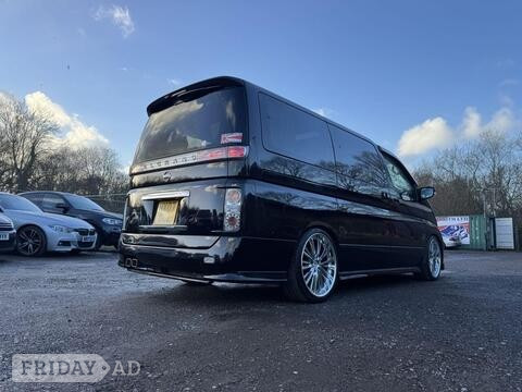 [ berth ]Nissan Elgrand