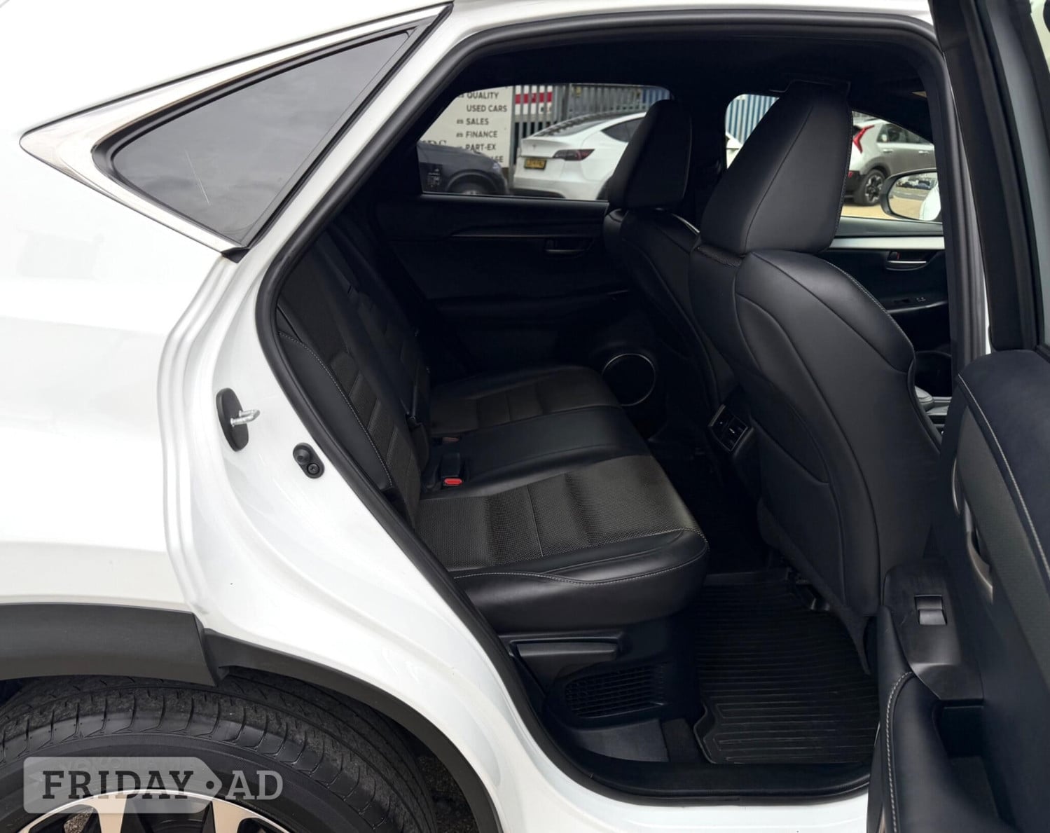 [ berth ]Lexus NX