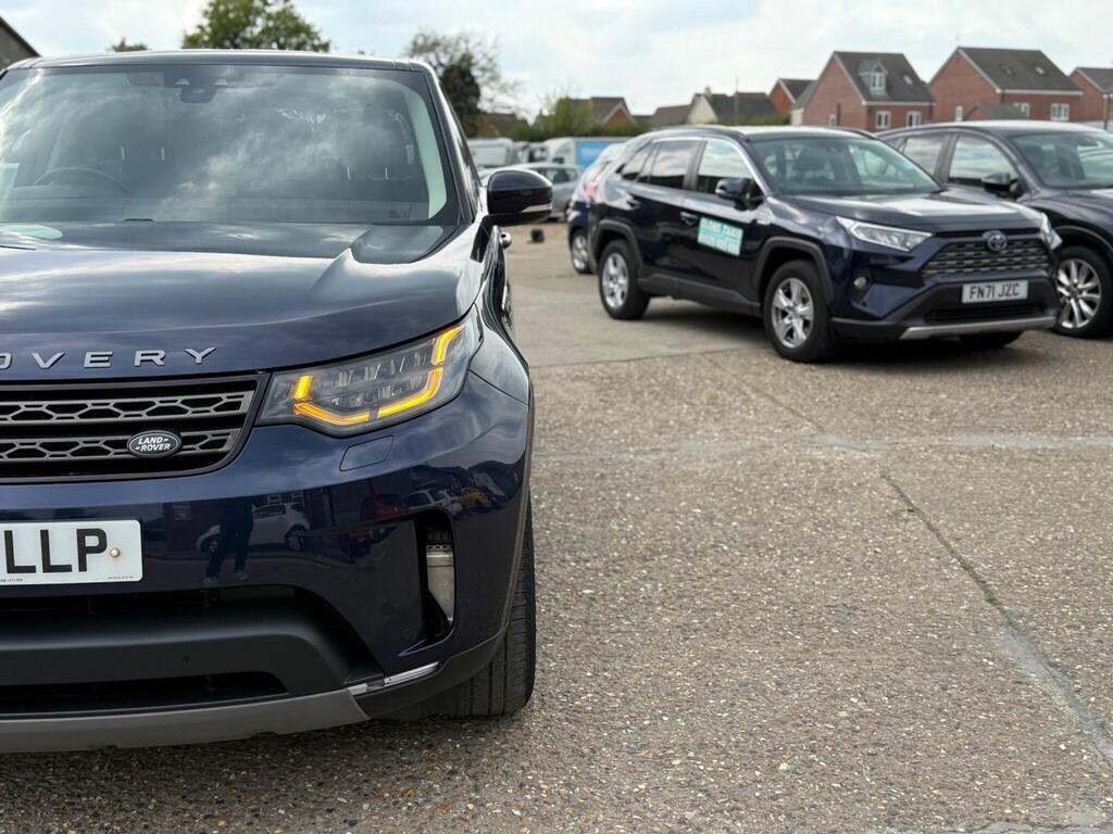 Land Rover Discovery 2017 - Cars