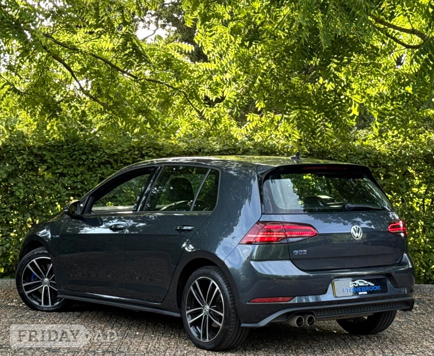 [ berth ]Volkswagen Golf