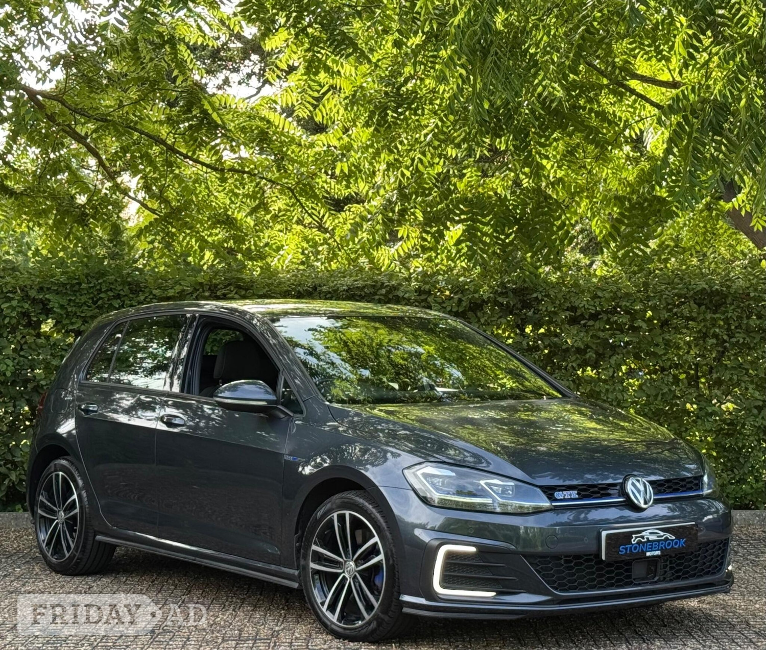 Volkswagen Golf 2018 - Cars