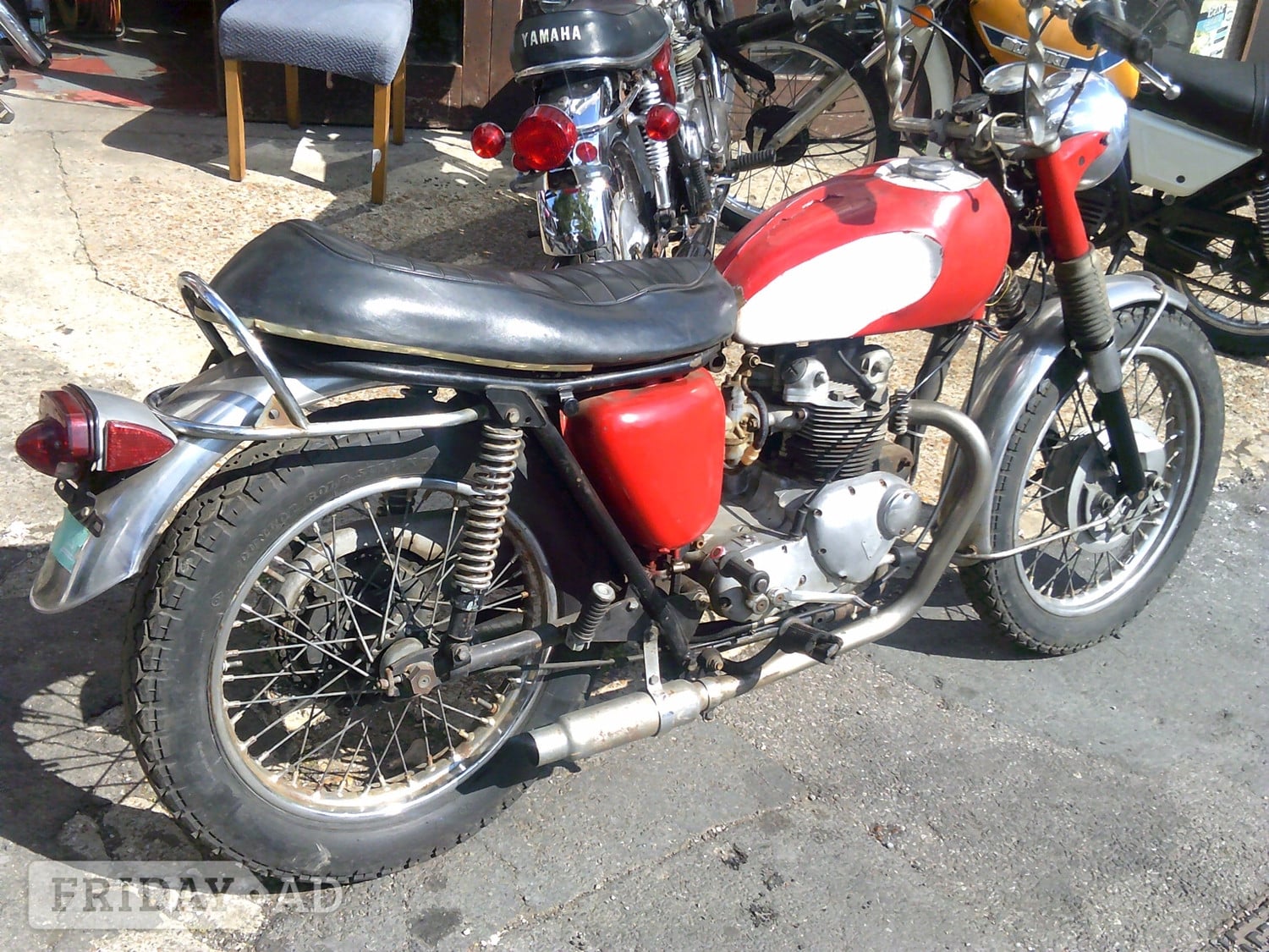 Triumph T100 Brighton