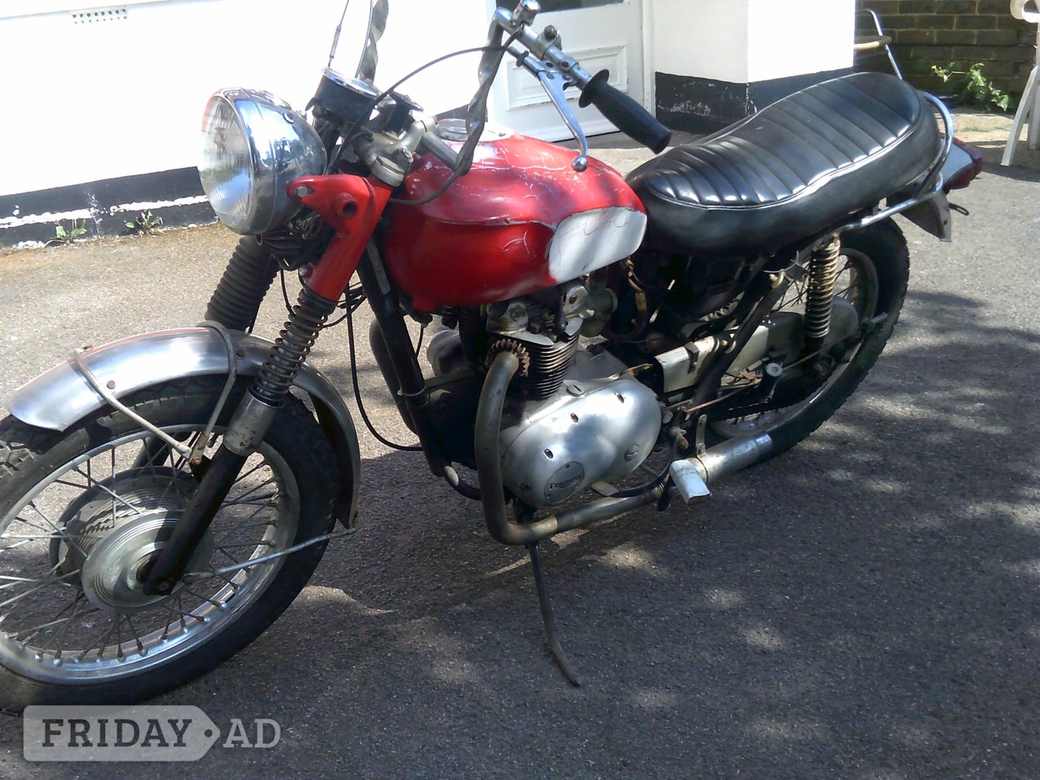 [ berth ]Triumph T100