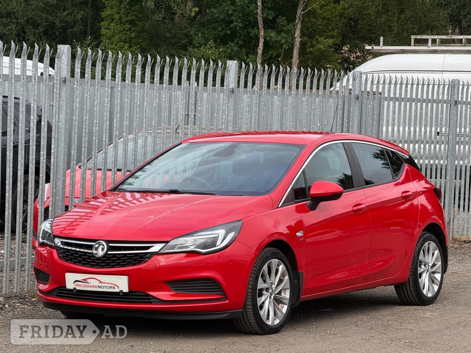 [ berth ]Vauxhall Astra