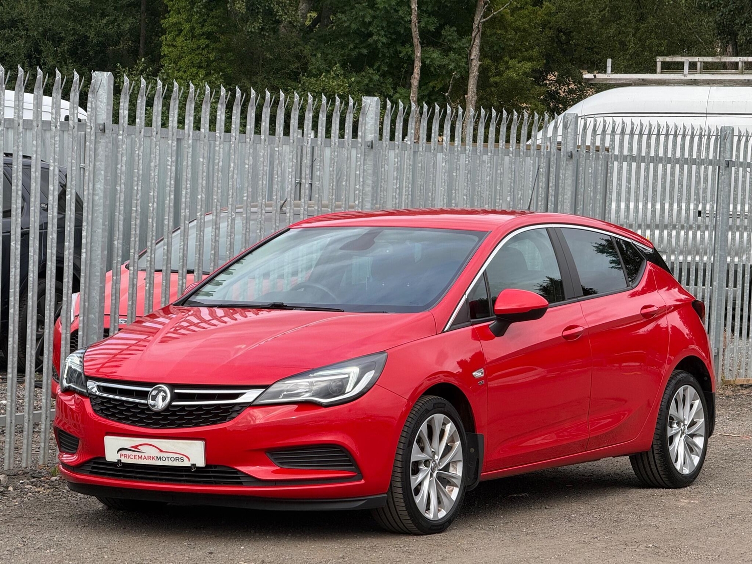 Vauxhall Astra 2018 - Cars in Solihull