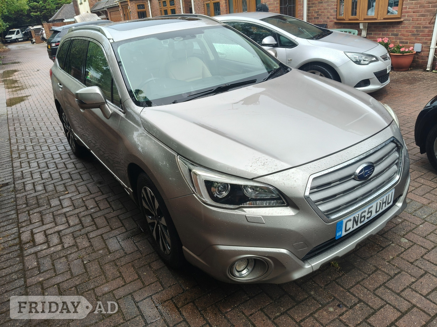 Subaru Outback 2015 in Uckfield