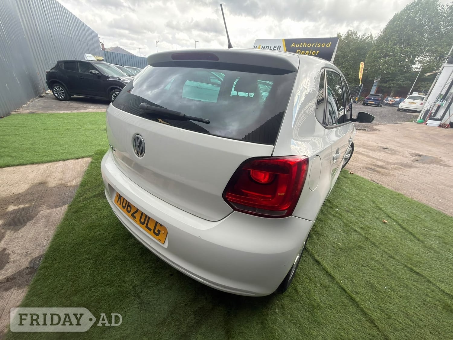 Volkswagen Polo 2012 - Cars in Oldbury