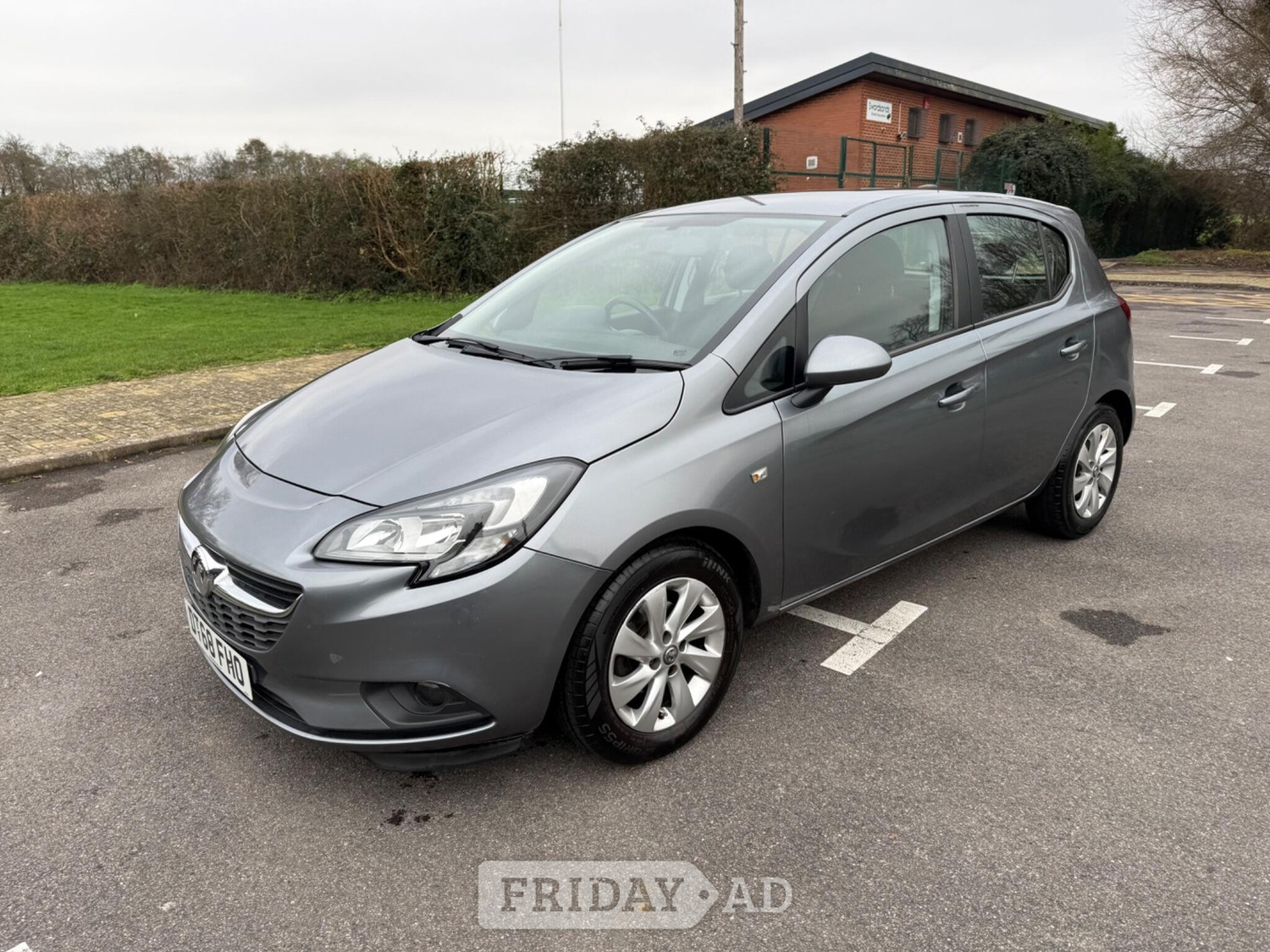 [ berth ]Vauxhall Corsa