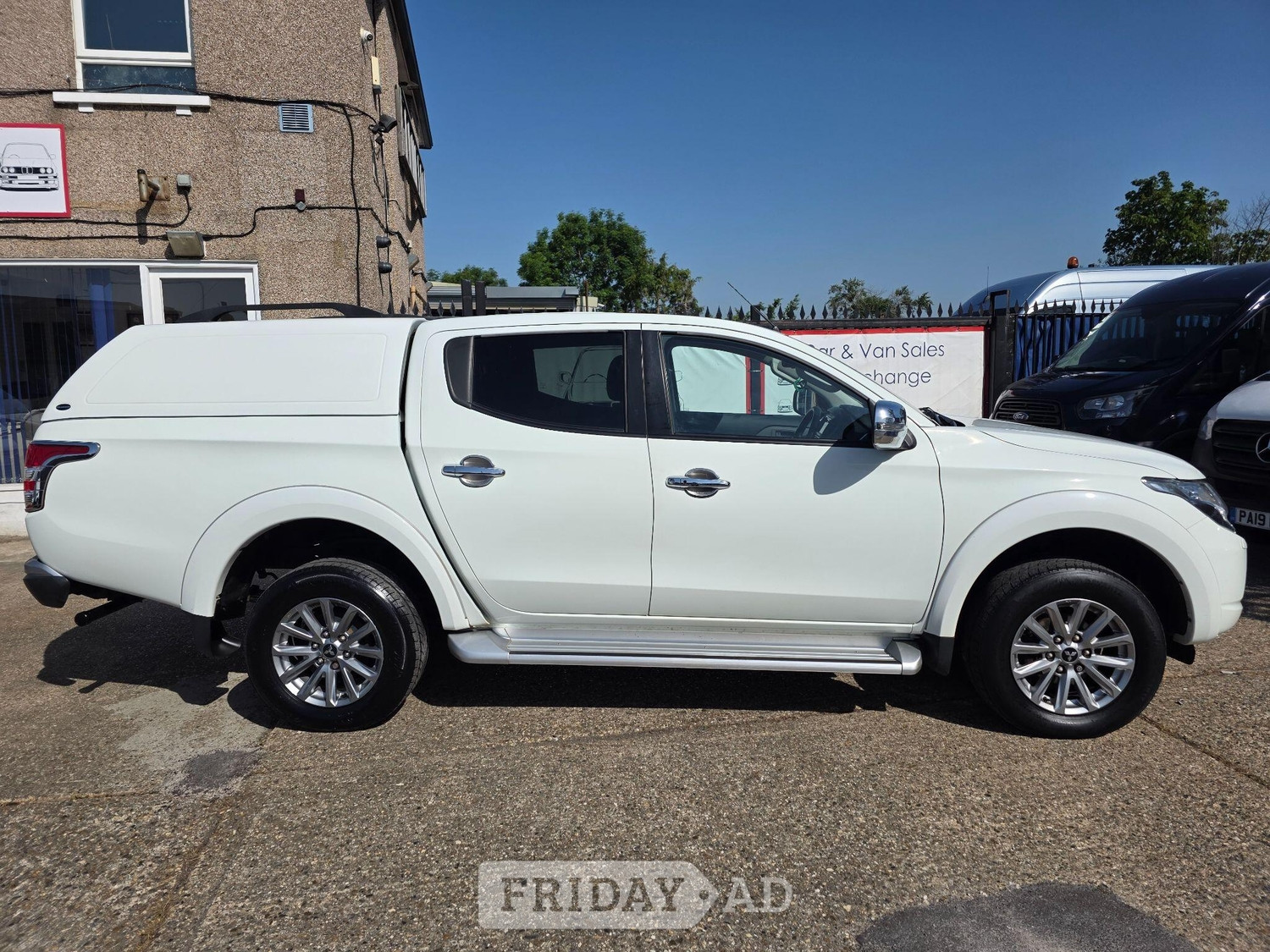 Mitsubishi L200 Hounslow