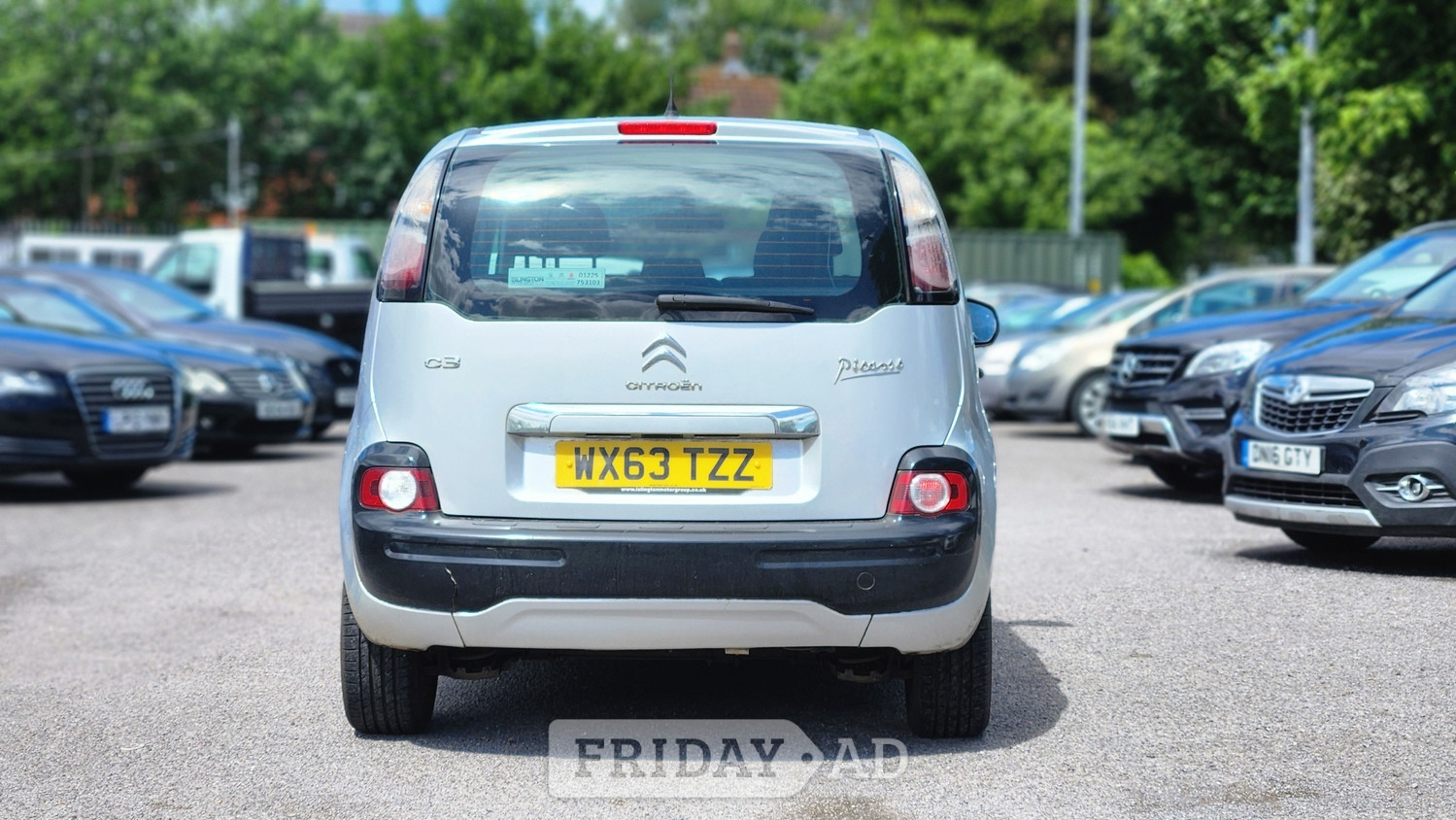 [ berth ]Citroen C3 Picasso