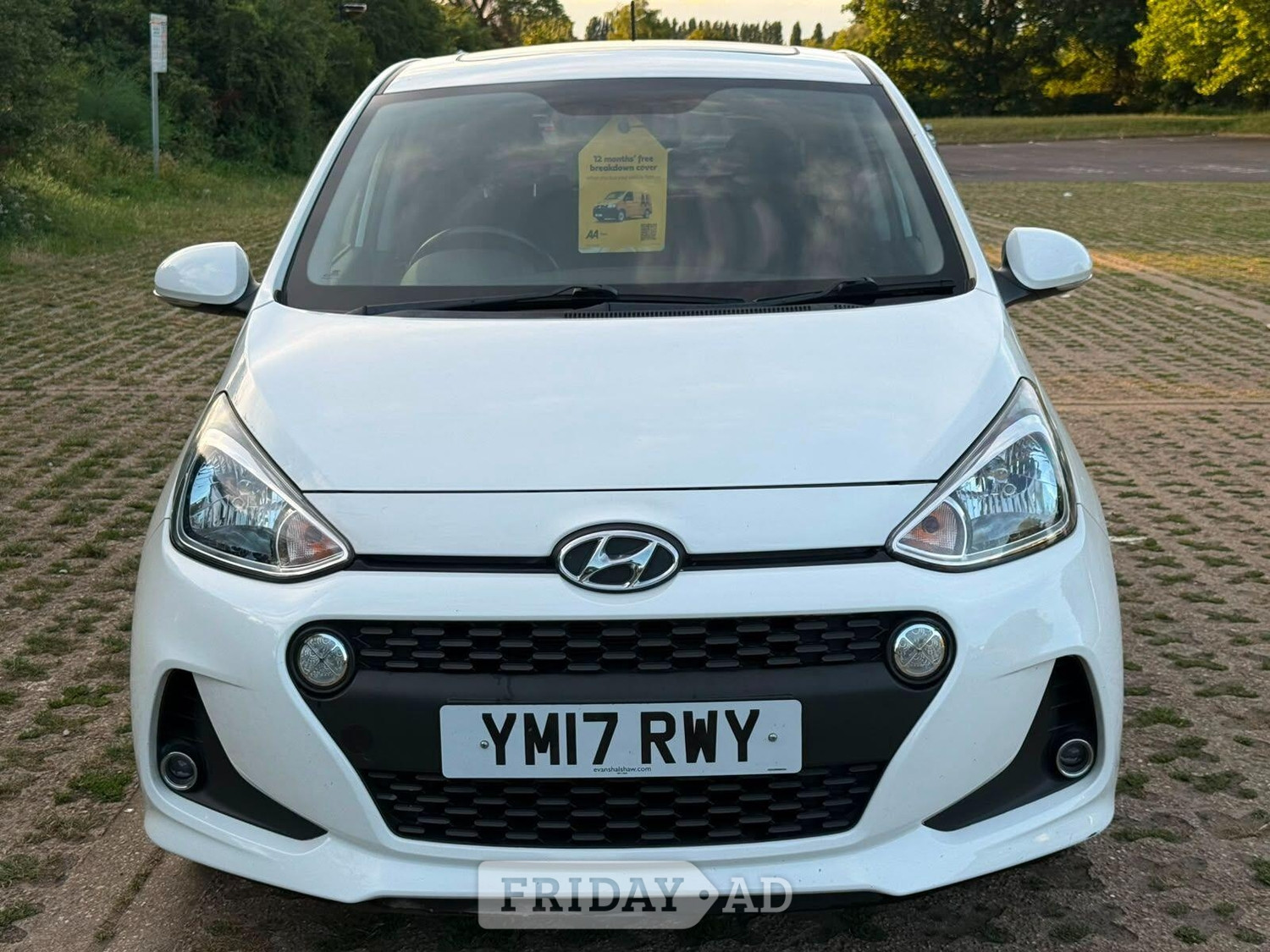 Hyundai i10 2017 - Cars in Swanley