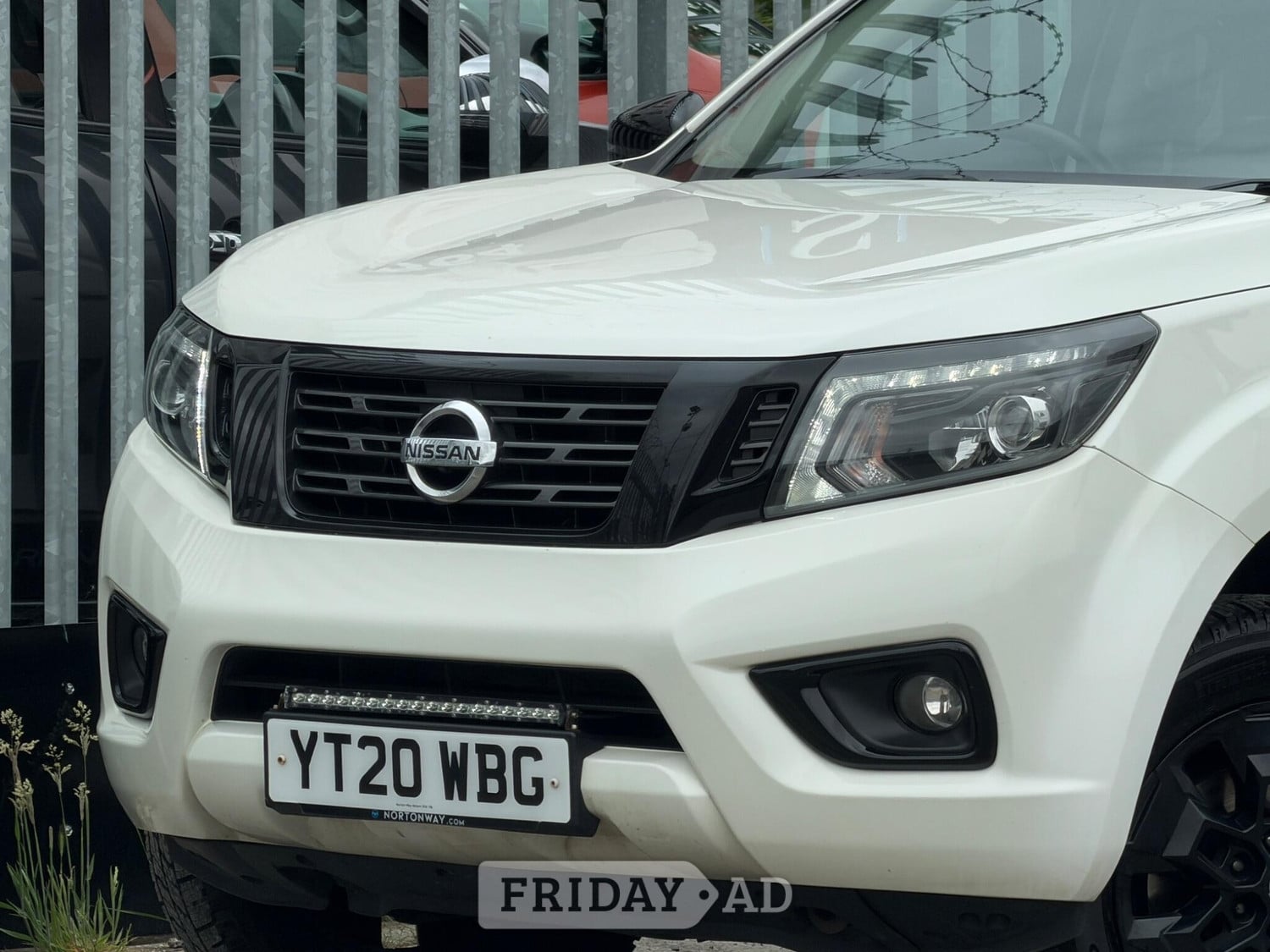 Nissan Navara 2020 - Vans & Commercial Vehicles