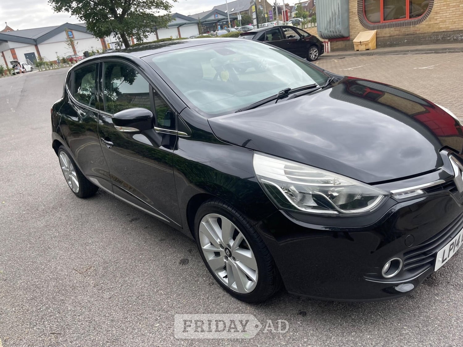[ berth ]Renault Clio