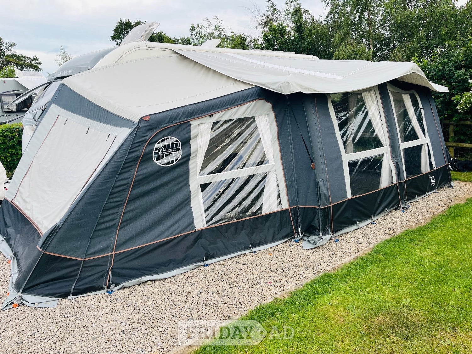 Isabella Air Cirrus North 400 + LEFT Air Annex + carpet/sheet in Rugby