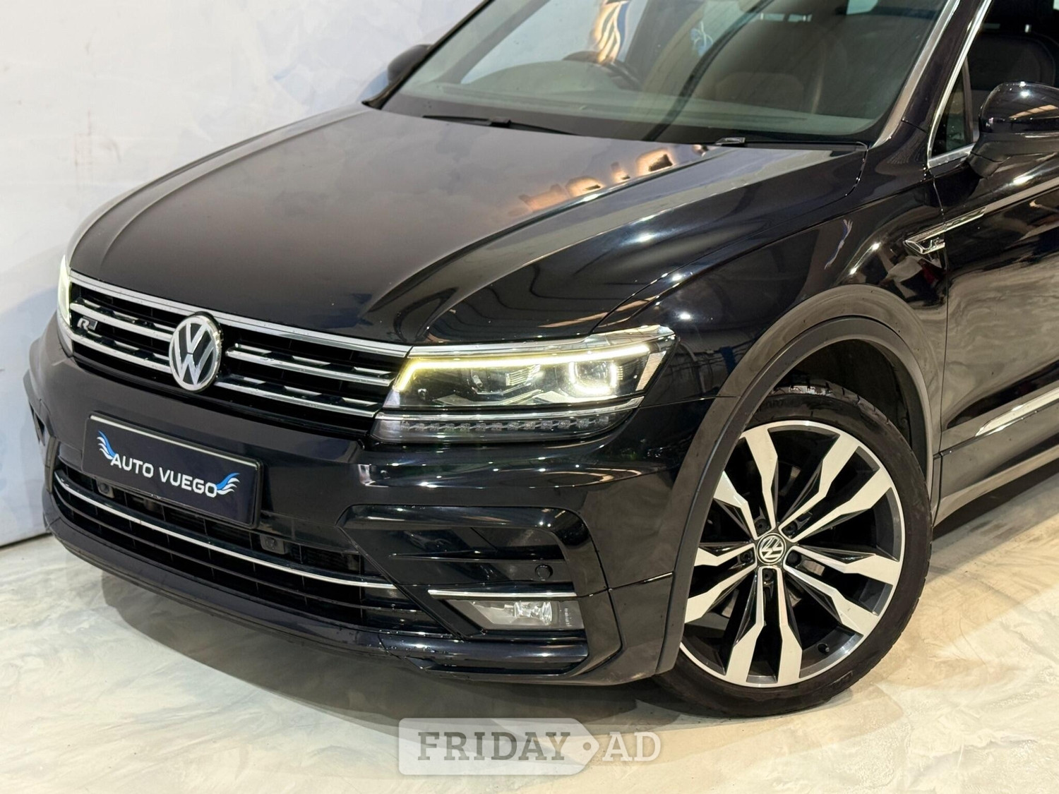 Volkswagen Tiguan 2018 - Cars