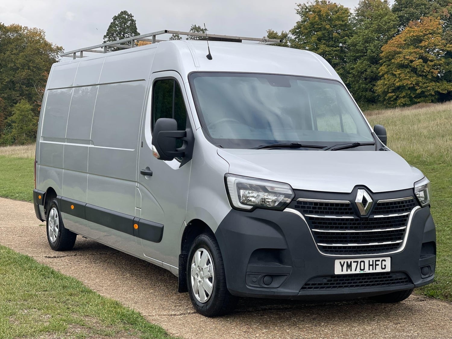 [ berth ]Renault Master