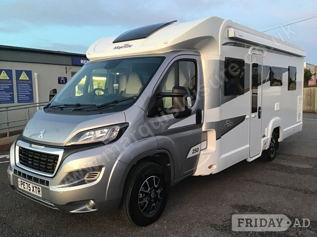 Elddis Majestic 250 2024 for sale in Newbury