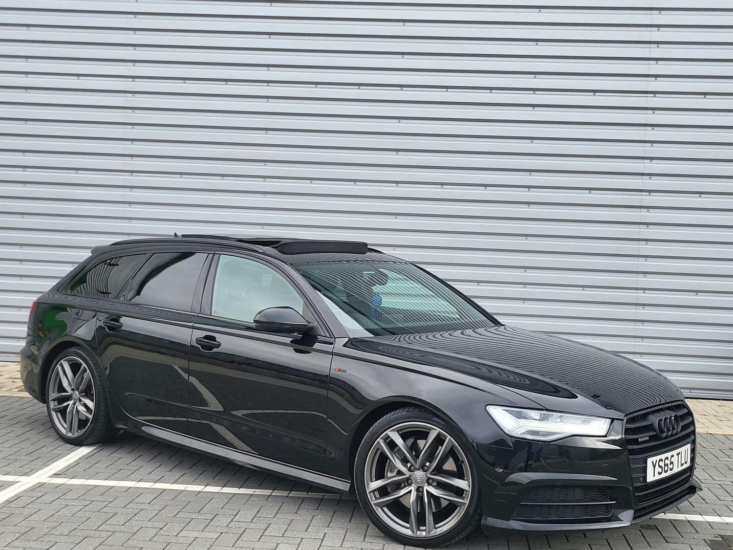 Audi A6 Avant 2015 - Cars