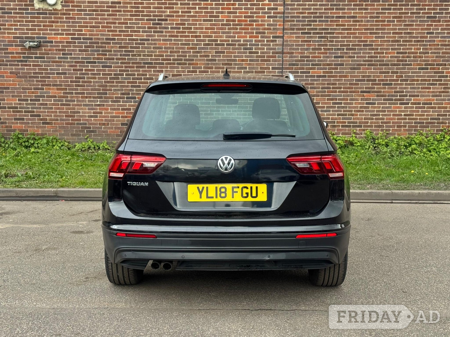 Volkswagen Tiguan 2018 - Cars