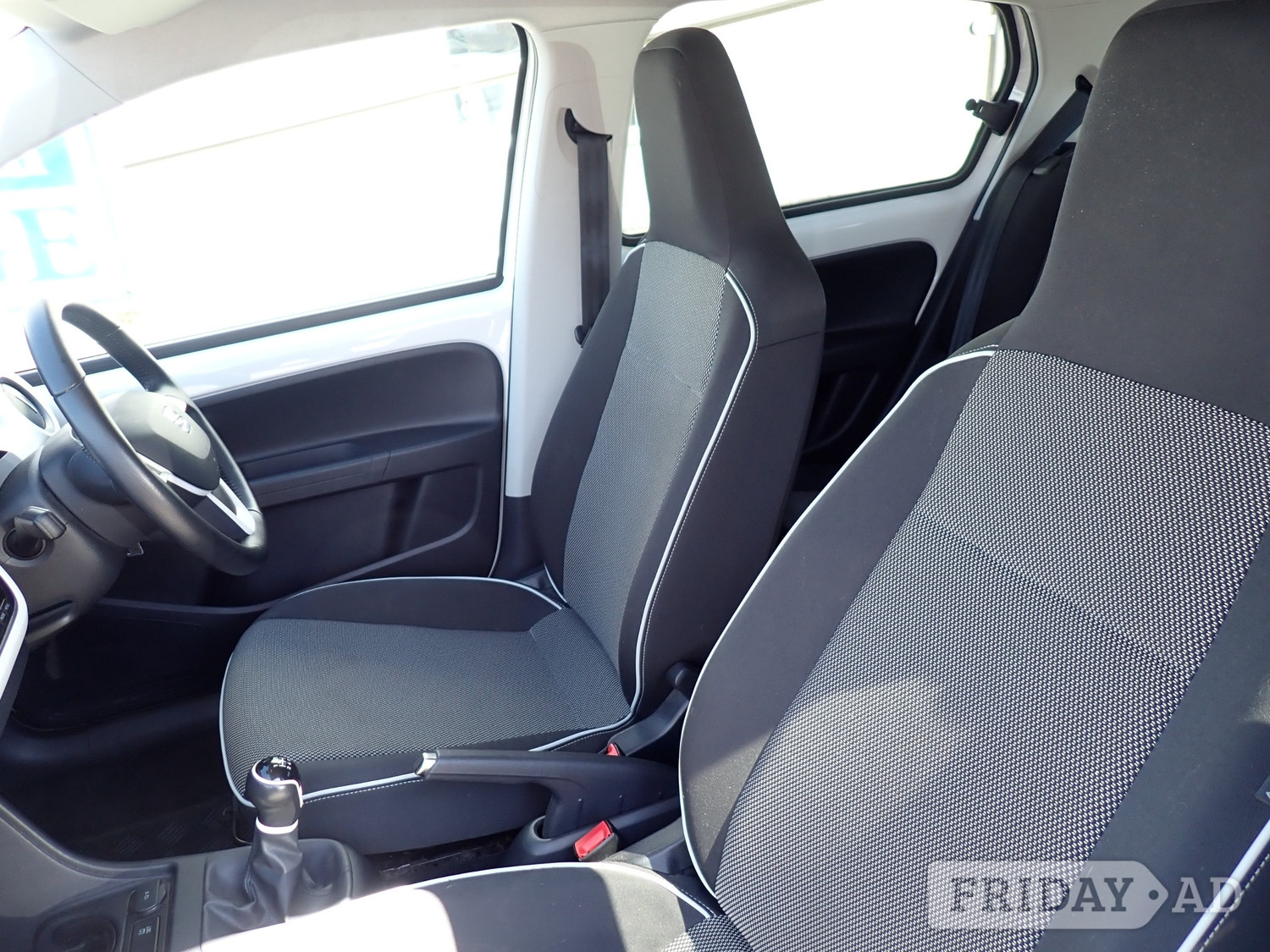 [ berth ]SEAT Mii