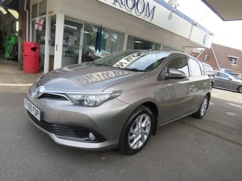 Toyota Auris 2015