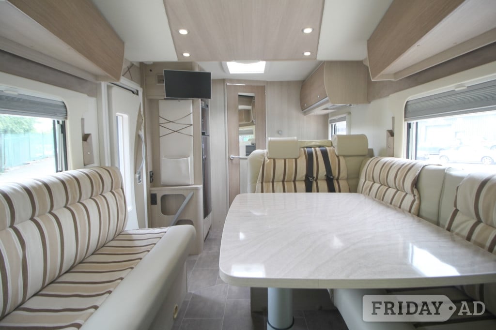 [4 berth ]Burstner Ixeo Time 590