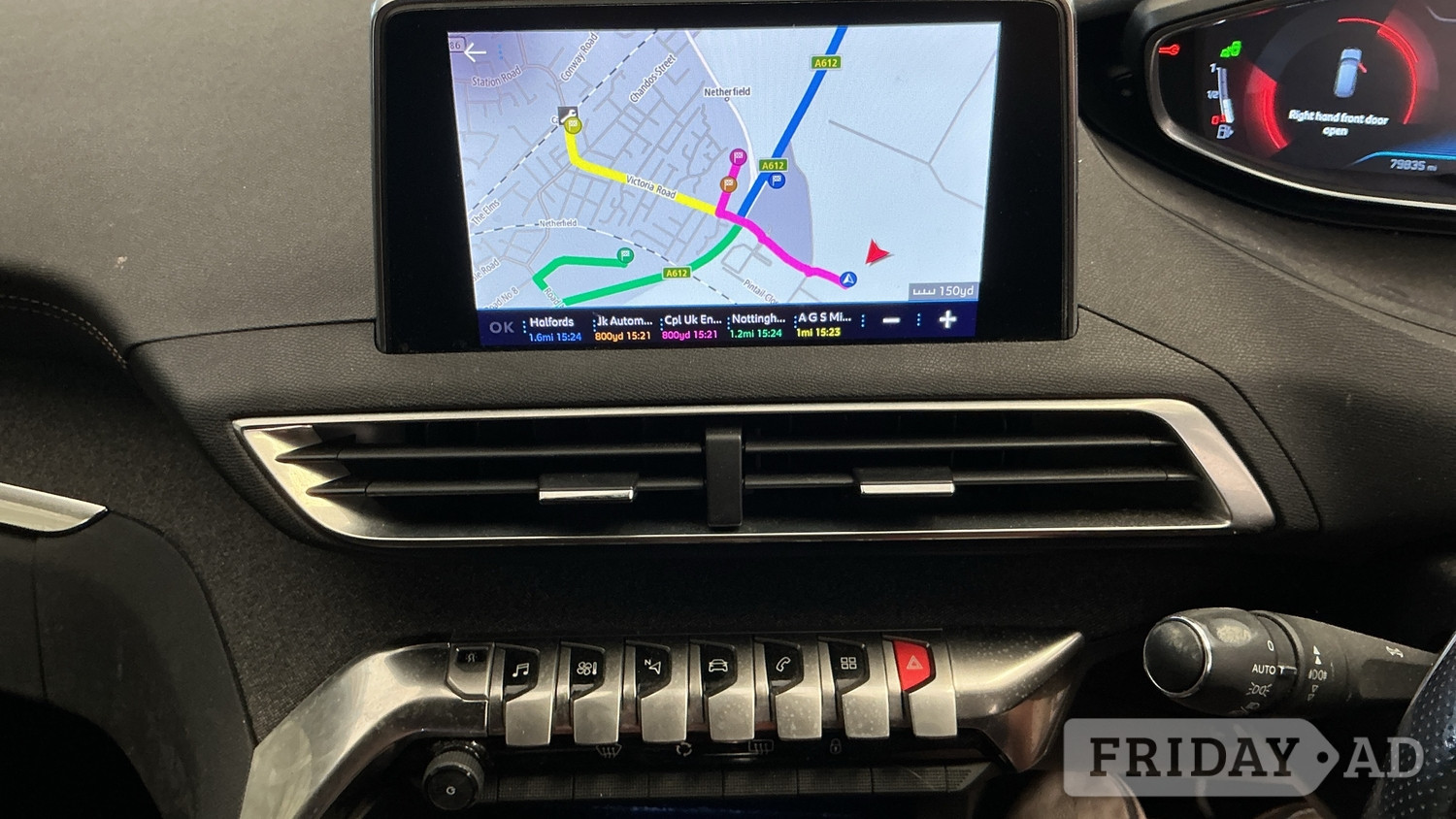 [ berth ]Peugeot 5008