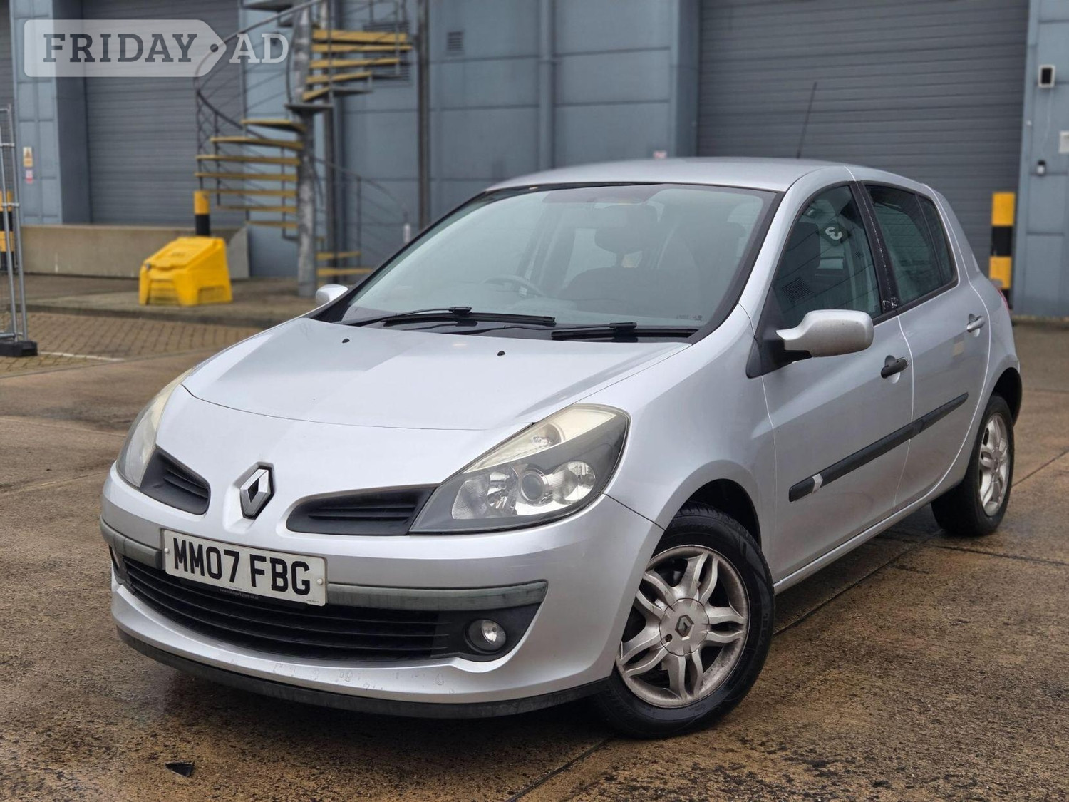 Renault Clio 2007 - Cars