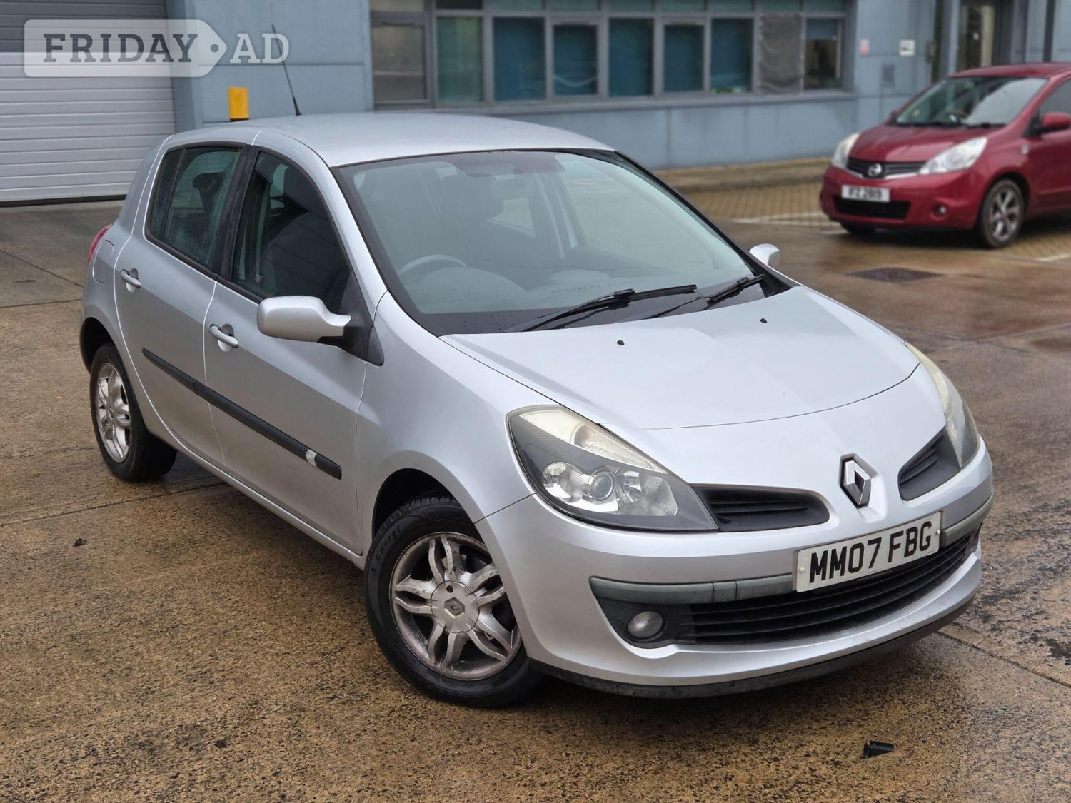 Renault Clio 2007 in Slough