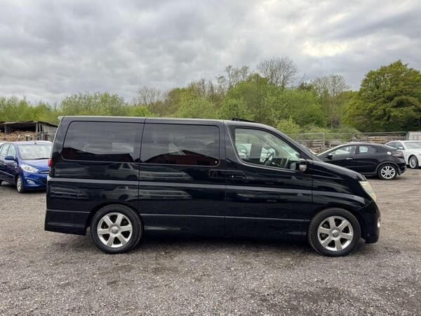 Nissan Elgrand Southampton