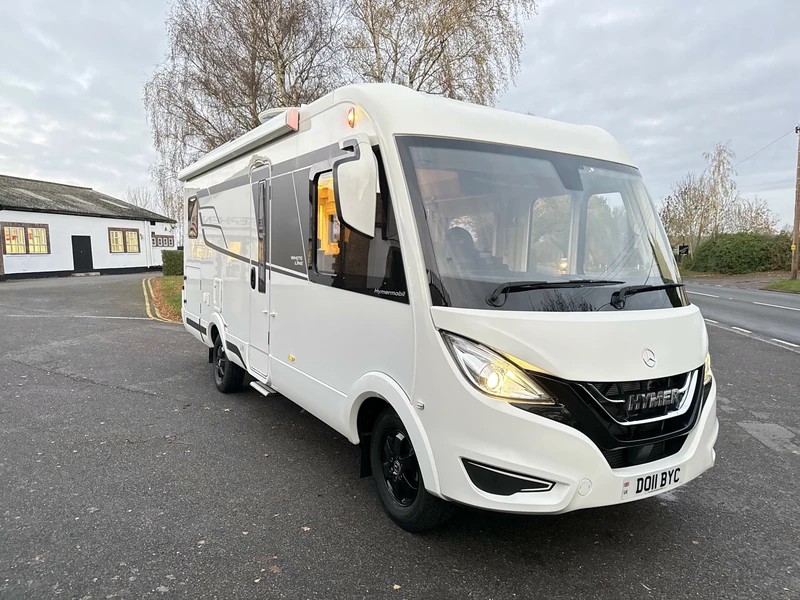 [4 berth ]Hymer B-Class ModernComfort I 600