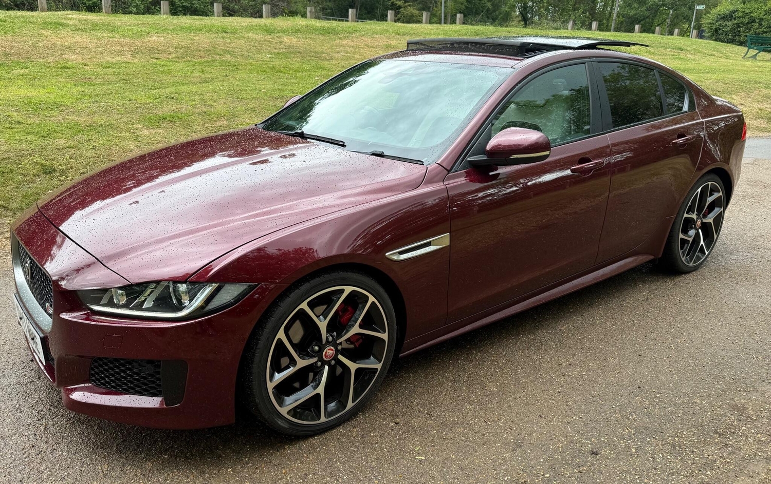 Jaguar XE 2017 - Cars in Waltham Abbey