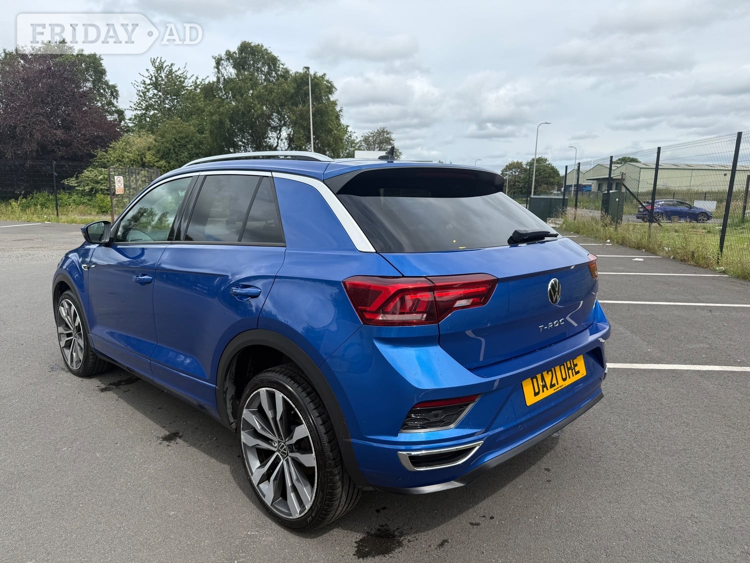 Volkswagen T-Roc 2021 - Cars